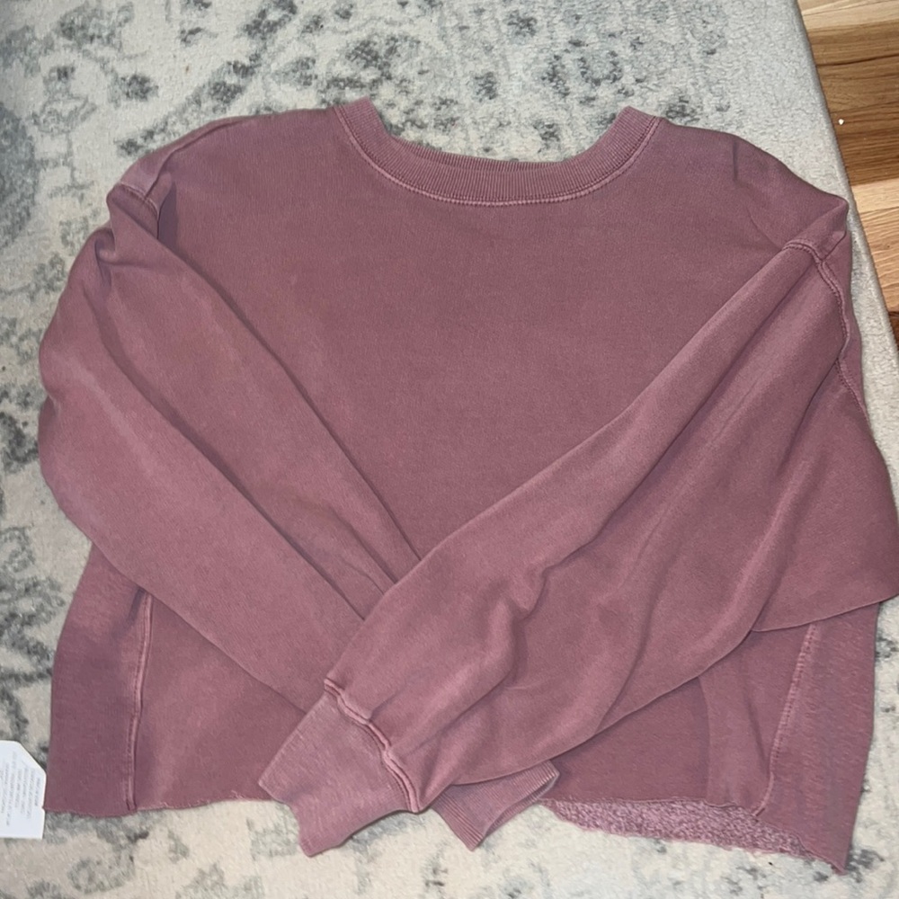 Cropped Sweatshirt